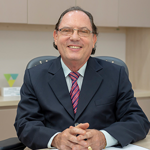 Dr. Durval F. S. Filho 